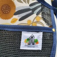 Wattle Bird Potting Apron - Image 3
