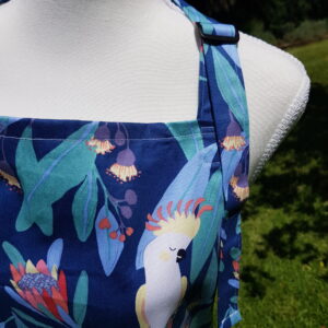 Blue Cockatoo Kitchen/Farm Apron - Image 2