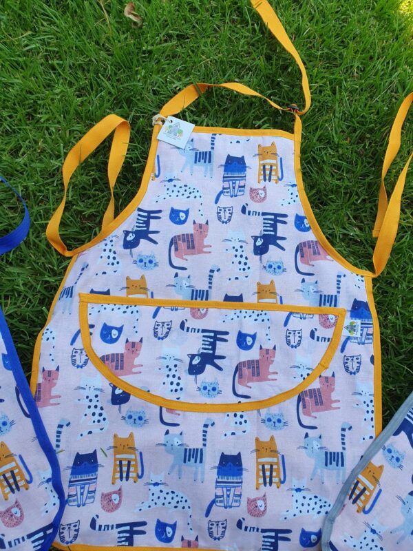 Pink Cat Kid's Kitchen / Craft Apron (Blue) - Image 5